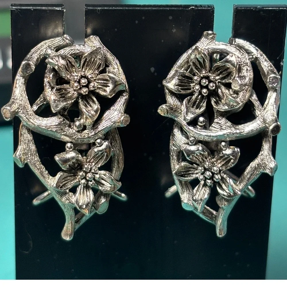 Vintage Silver Tone Dogwood Flower Branch Botanical Wingback Statement Earrings